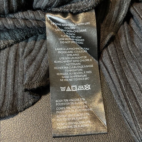 Urban Outfitters Black Ribbed Long Sleeve Top Small - Picture 4 of 4